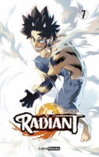 RADIANT 7 | 9788494974908 | VALENTE, TONY | Llibreria Online de Tremp