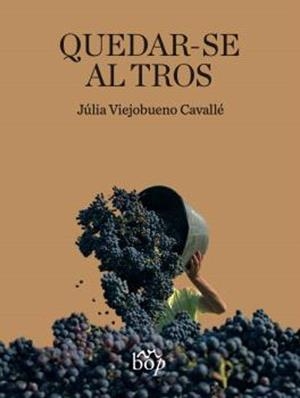 QUEDAR-SE AL TROS | 9788412800043 | VIEJOBUENO CAVALLÉ, JÚLIA | Llibreria Online de Tremp