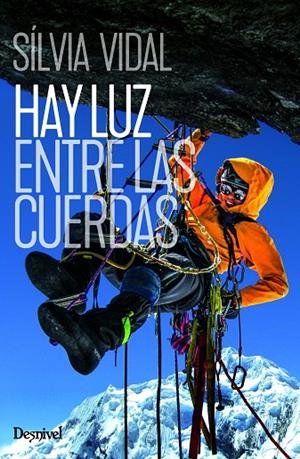 HAY LUZ ENTRE LAS CUERDAS | 9788498296976 | VIDAL MARTÍ, SÍLVIA | Llibreria Online de Tremp